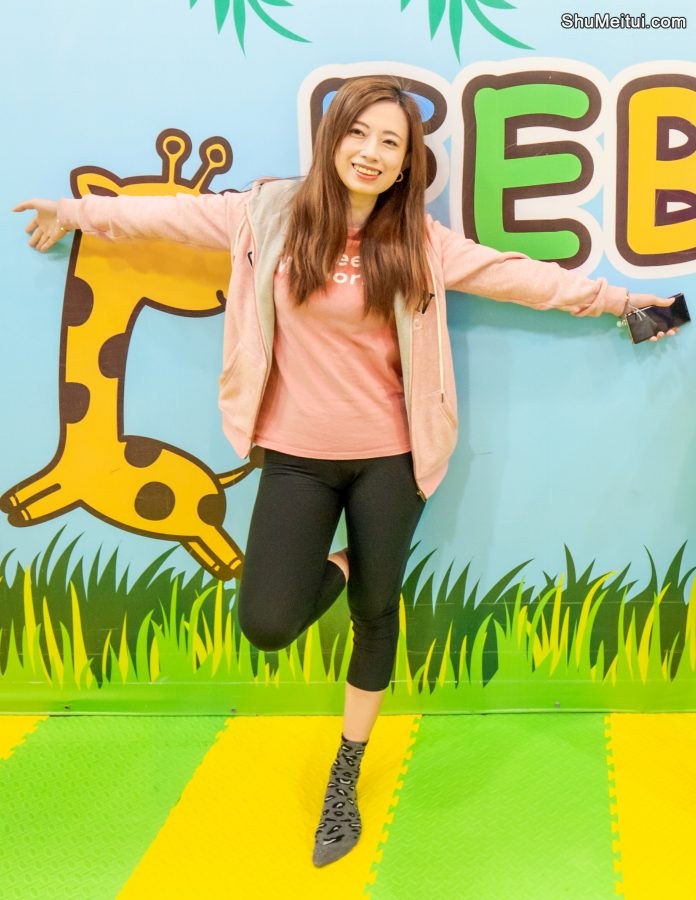 堂堂姐在游乐场里的紧身裤短棉袜[第2张/共12张]