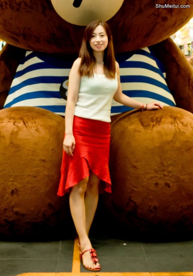 堂堂在韩国旅行时的照片身穿红裙红裙气质迷人[第11张/共11张]