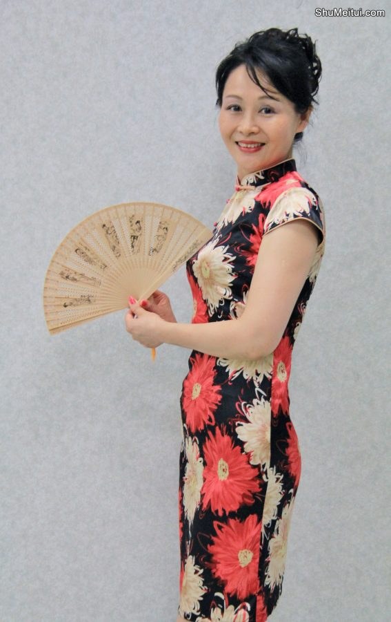 旗袍俱乐部培训班开课——一位曼妙身穿的气质大姐[第3张/共18张]