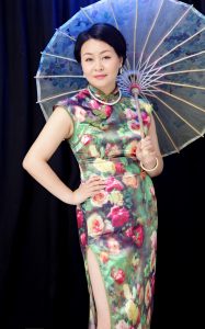 气质高贵美阿姨旗袍高跟写真