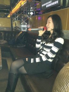 lovenight姐KTV秀上黑丝腿