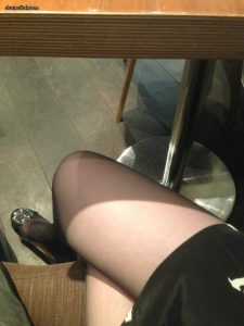 lovenight姐居家黑丝美腿照