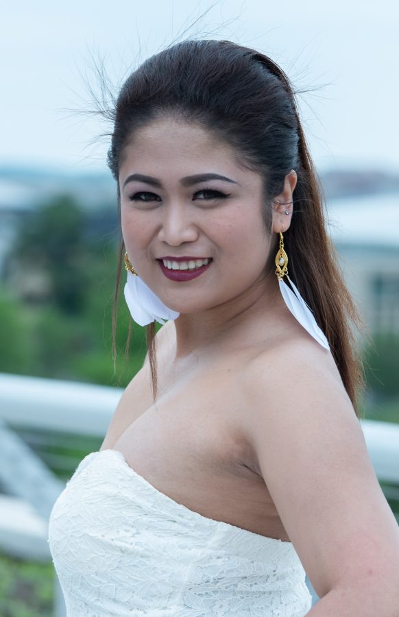 身材丰满的南亚成熟美女[第5张/共8张]